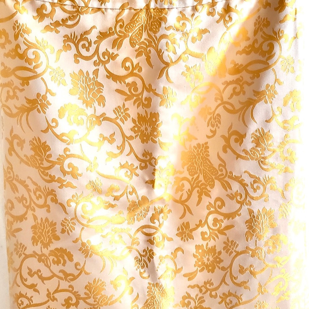 Banana Republic Silk skirt